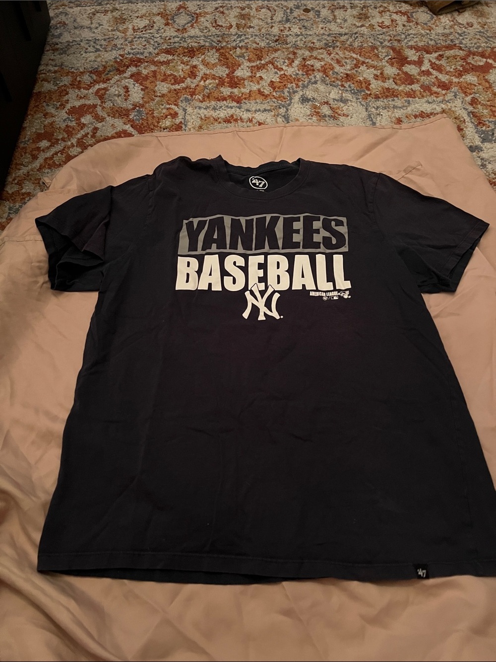 47 Brand Navy and White Yankees Baseball Graphic Tee